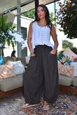Sandbar Linen Blend Bloom Barrel Pant Chocolate